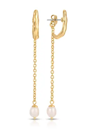 Linear Luxe Pearl Drop Earrings from Ettika