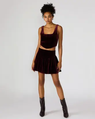 JAYLA SKIRT WINE from Steve Madden
