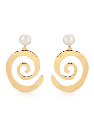 Aura Swirl Pearl Earrings from Ettika
